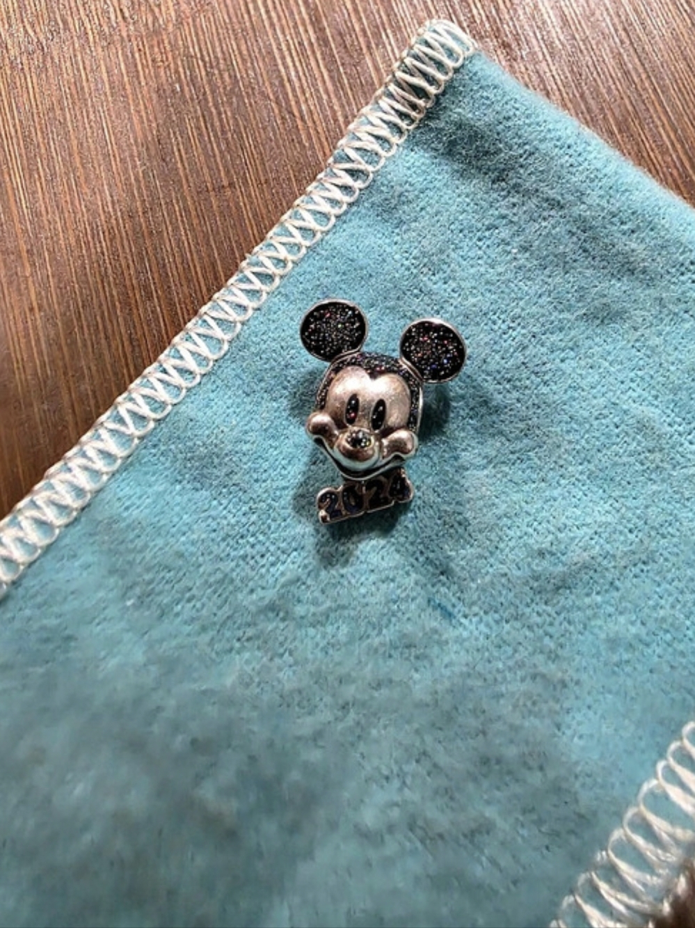 Pandora X Disney New Year's Eve 2024 Mickey Mouse Dangle Charm